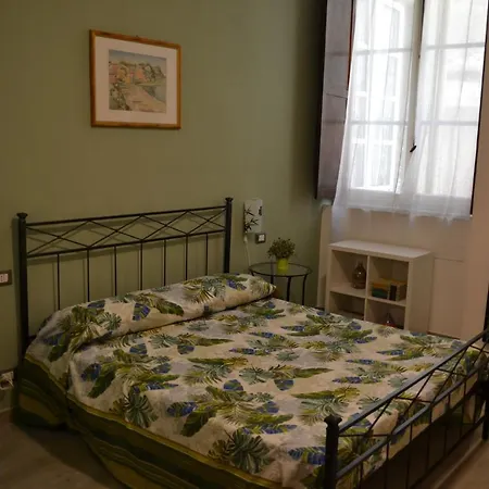 San Lorenzo Cathedral Apartmán